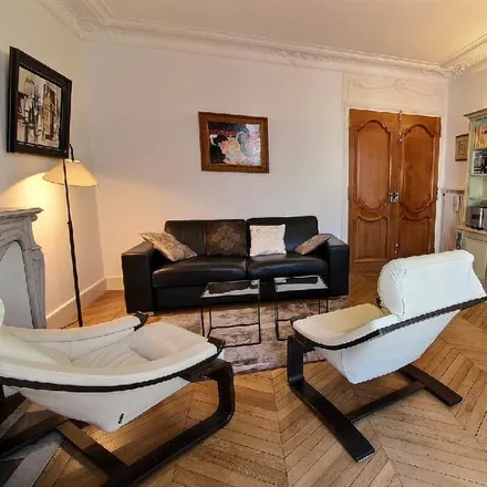 Image 7 - 11 Rue d'Arcole, 75004 Paris, France - Apartment for rent