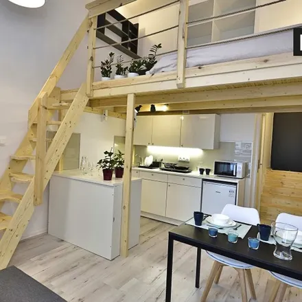 Rent this studio apartment on Stefana Jaracza 65 in 90-251 Łódź, Poland