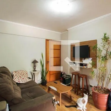 Rent this 2 bed apartment on Avenida Rangel Pestana 865 in Brás, São Paulo - SP
