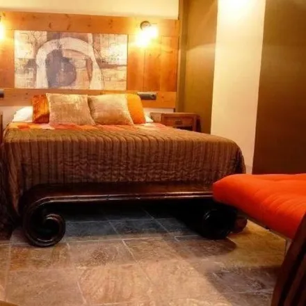 Rent this 6 bed house on 46720 Vilallonga / Villalonga