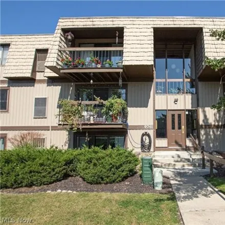 Buy this 2 bed condo on 9773 Sunrise Boulevard in North Royalton, OH 44133