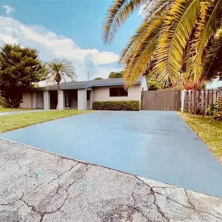 Image 2 - 2708 Ne 16th Ave, Wilton Manors, Florida, 33334 - House for sale