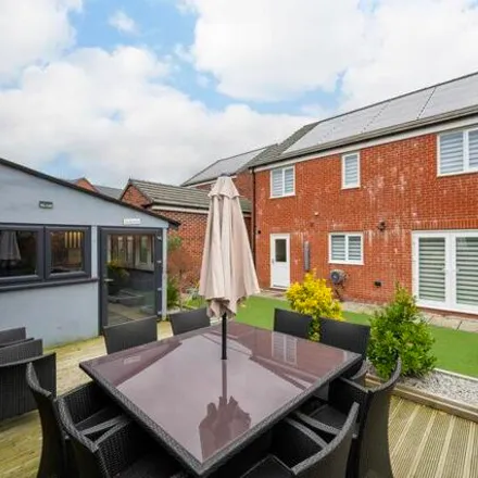 Image 4 - Lysander Place, Sheffield, S13 7AA, United Kingdom - House for sale