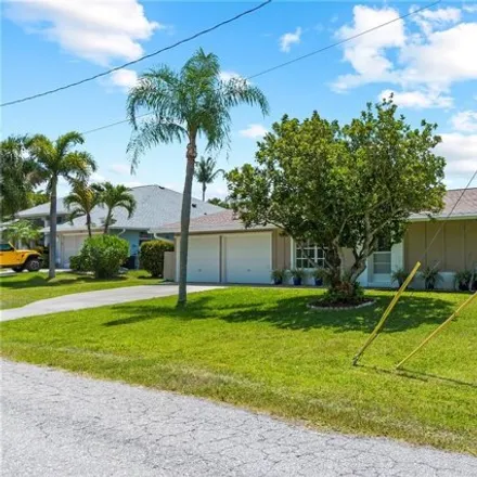 Image 4 - 18041 Cullman Avenue, Port Charlotte, FL 33948, USA - House for sale