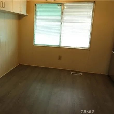 Image 6 - unnamed road, Hesperia, CA 92345, USA - Apartment for sale