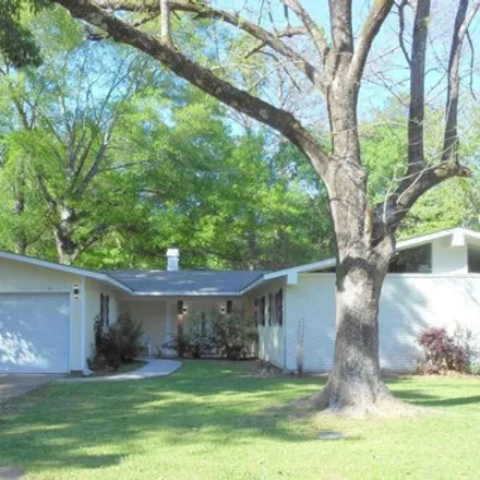 Buy this 4 bed house on 350 Southbrook Drive in Jackson, MS 39211