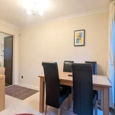 Rent this 2 bed apartment on Clifton College in 32 College Road, Bristol