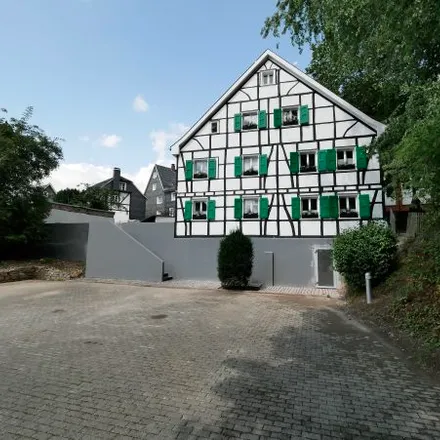 Image 5 - Gräfrather Hof, In der Freiheit 48, 42653 Solingen, Germany - Apartment for rent
