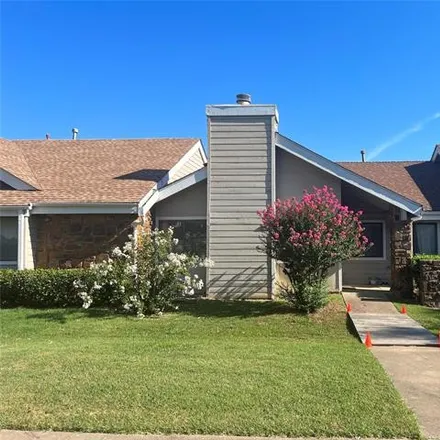 Buy this 3 bed townhouse on 8000 South 77th East Avenue in Tulsa, OK 74133