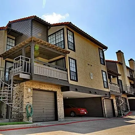 Image 3 - 2688 Lakehill Lane, Carrollton, TX 75006, USA - Condo for rent