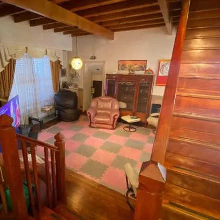 Buy this 5 bed house on Grupo Scout San Francisco de Asís in 808 - Martín Miguens, Partido de Tres de Febrero