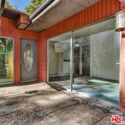 Image 5 - 8879 Hollywood Hills Road, Los Angeles, CA 90046, USA - House for sale