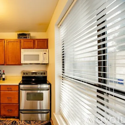 Rent this 2 bed condo on 704 West 21st Street
