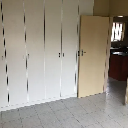 Rent this 3 bed townhouse on unnamed road in Hermanstad, Pretoria