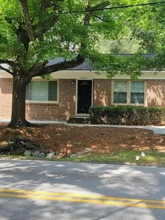 Rent this 2 bed house on 1221 Ashley Hall Road in Heathwood, Charleston