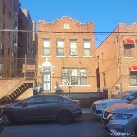 Buy this 5 bed house on 647 Winthrop Street in New York, NY 11203