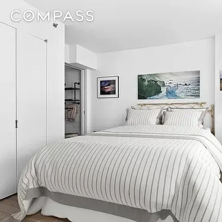 Image 3 - Immaculate Conception School, 419 East 13th Street, New York, NY 10009, USA - Condo for rent
