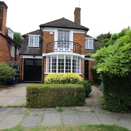 Rent this 4 bed house on Brim Hill in London, N2 0HQ