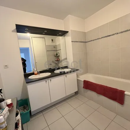 Rent this 3 bed apartment on 326 Rue Jean-Baptiste Poquelin dit Molière in 34070 Montpellier, France