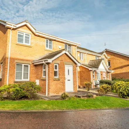 Buy this 3 bed duplex on Burnham Place in Fylde, FY8 5TF