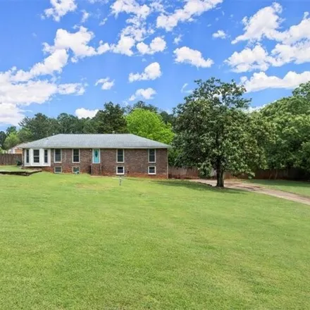 Rent this 5 bed house on 2649 McGuire Drive in Kennesaw, GA 30144
