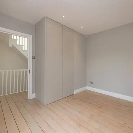 Image 5 - Latimer Road Junction, Freston Road, London, W10 6TH, United Kingdom - Apartment for rent