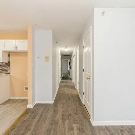 Rent this 3 bed apartment on 141 Woodside Place in Newark, NJ 07104