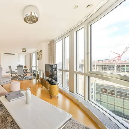 Image 7 - New Providence Wharf, 1 Fairmont Avenue, London, E14 9JA, United Kingdom - Apartment for rent