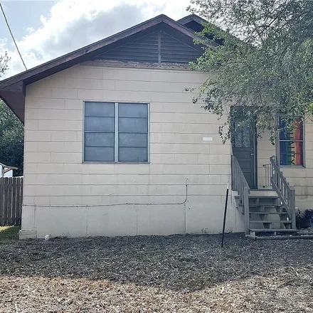 Buy this 3 bed house on 212 South Duval Street in Goliad, TX 77963