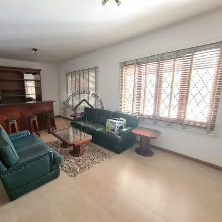 Buy this 2 bed house on Rua Manoel Matheus in Centro, Vinhedo - SP