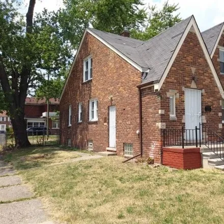 Buy this 3 bed house on 12820 Midland Street in Detroit, MI 48227