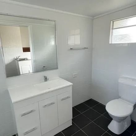 Rent this 3 bed apartment on Dobie Street in Grafton NSW 2460, Australia