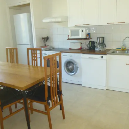 Image 2 - 11 Chemin de la Colle, 06160 Antibes, France - Apartment for rent