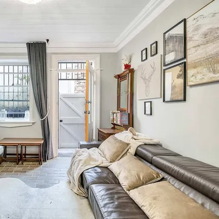 Rent this 2 bed house on Darlinghurst NSW 2010