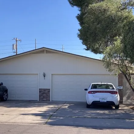 Buy this studio house on 809 East 4th Place in Mesa, AZ 85203