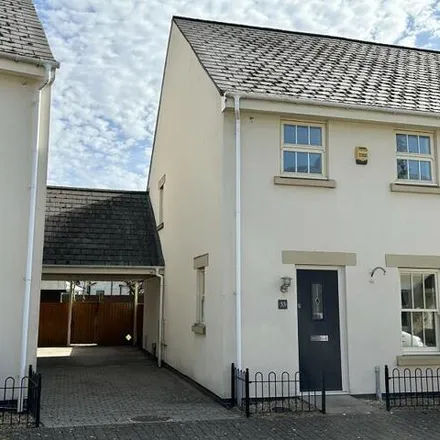 Buy this 3 bed duplex on Dan y Gollen in Glangrwyney, NP8 1TN