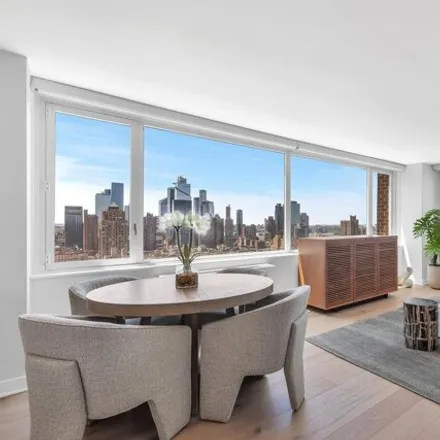 Rent this 3 bed apartment on The Sheffield 57 in 322 West 57th Street, New York