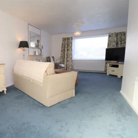 Image 5 - Roundhay Drive, Eaglescliffe, TS16 9HW, United Kingdom - Duplex for sale