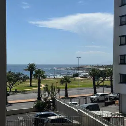 Image 5 - Chartleigh House, 189 Beach Road, Cape Town Ward 115, Cape Town, 8005, South Africa - Apartment for rent