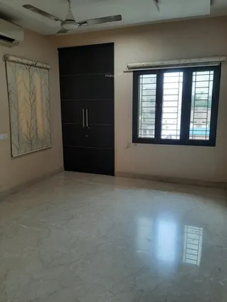 Rent this 4 bed apartment on Rathinam Street in Zone 9 Teynampet, Chennai - 600001