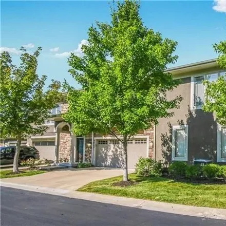 Image 2 - 6003 West 102nd Terrace, Overland Park, KS 66207, USA - Condo for sale