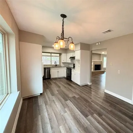 Image 3 - 8229 Pearl Street, North Richland Hills, TX 76180, USA - House for rent