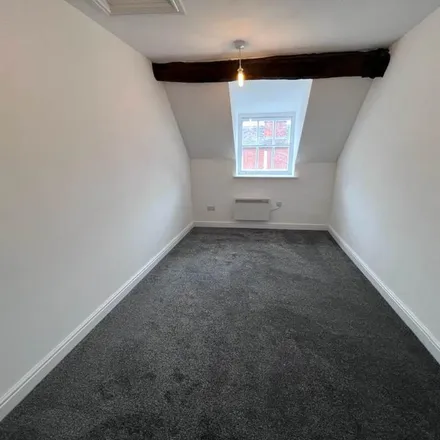 Image 3 - Sing Tong, Friars Alley, Lichfield, WS13 6QB, United Kingdom - Apartment for rent