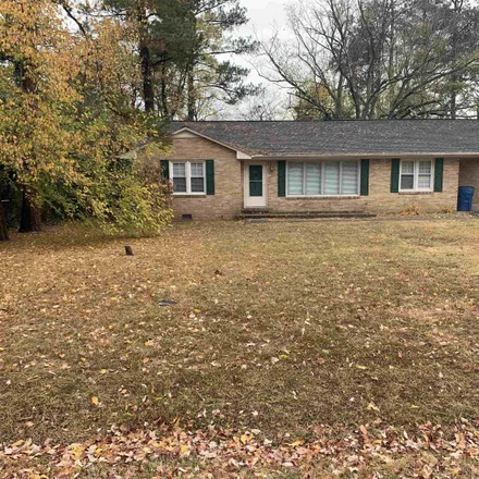 Rent this 3 bed house on 1612 Belmont Drive in Murray, KY 42071