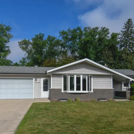 Buy this 3 bed house on 1340 Katers Drive in Green Bay, WI 54304