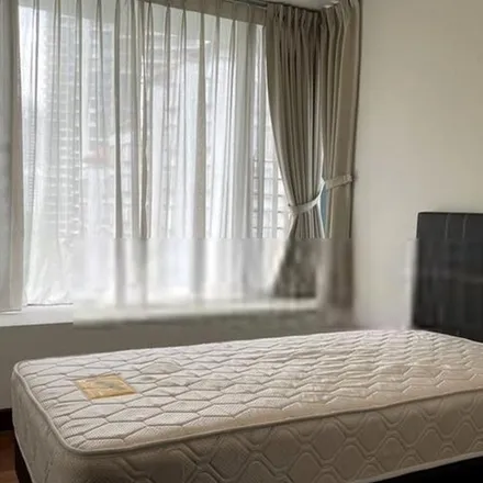 Rent this 1 bed room on The Watermark in 1 Rodyk Street, Singapore 238212