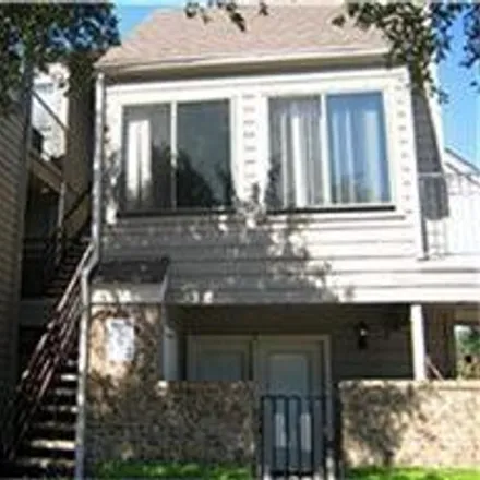 Rent this 1 bed condo on 9999 Walnut Street in Dallas, TX 75081