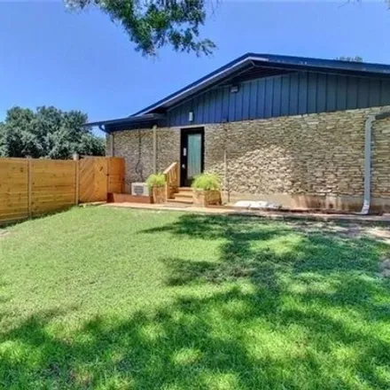 Image 3 - 3209 Jack Cook Drive, Austin, TX 78723, USA - House for rent