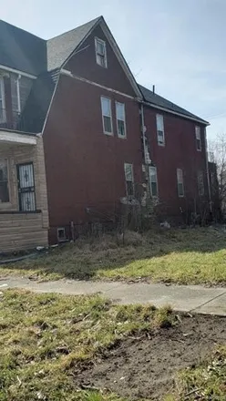 Buy this 6 bed house on 6977 East Hancock Street in Detroit, MI 48207