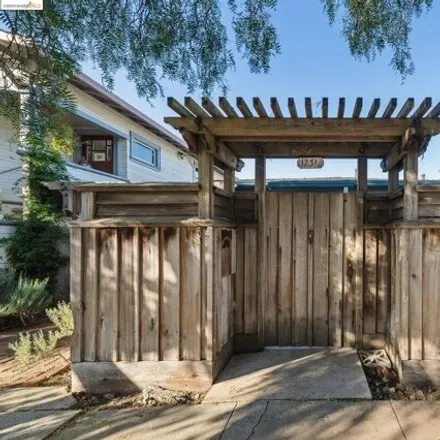 Image 1 - 1231 Channing Way, Berkeley, CA 94702, USA - House for sale